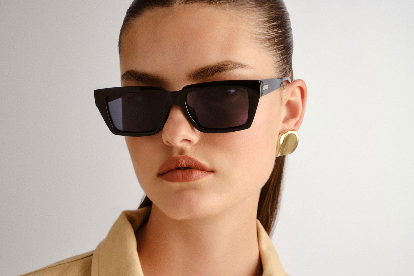 Le Specs Nocturnal Habit Sunglasses - Black / Smoke Mono