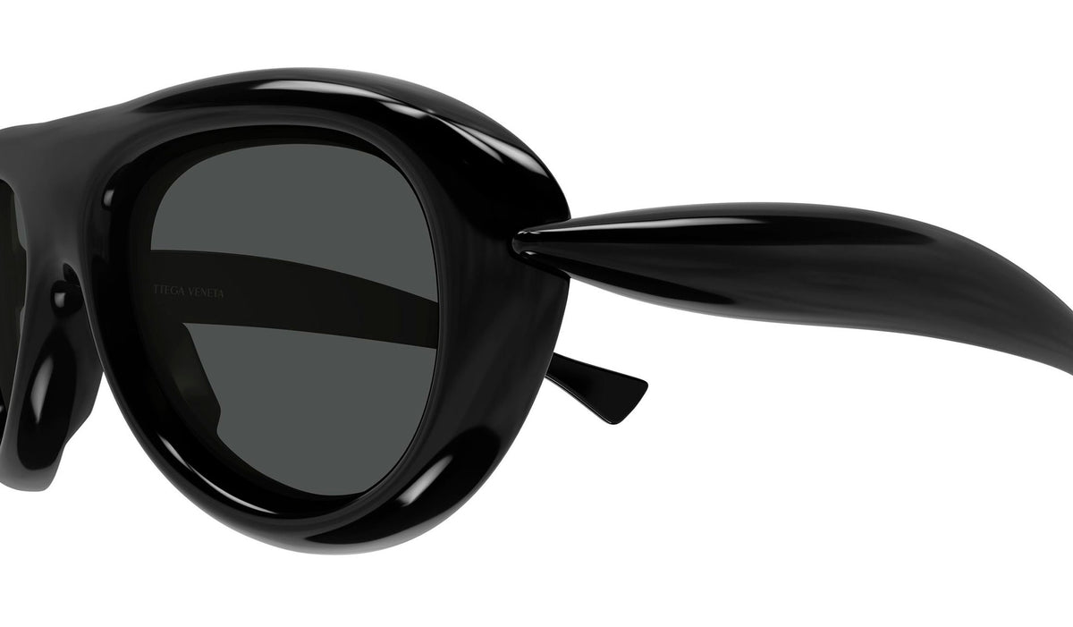 Bottega Veneta BV1483S Sunglasses - Black / Grey