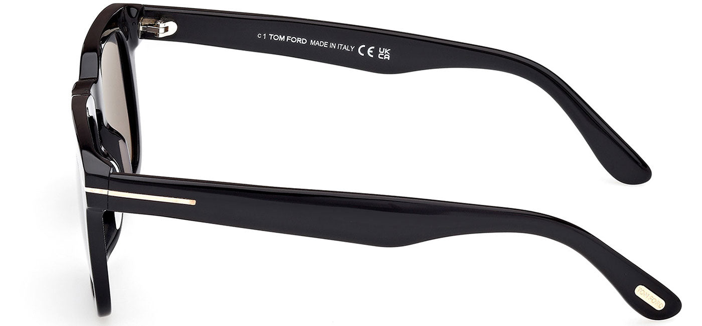Tom Ford FT0751 Dax Sunglasses - Shiny Black / Smoke Polarised