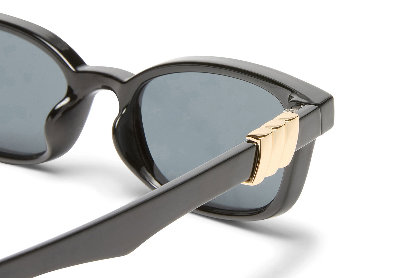Le Specs Confidential Sunglasses - Black / Smoke Mono