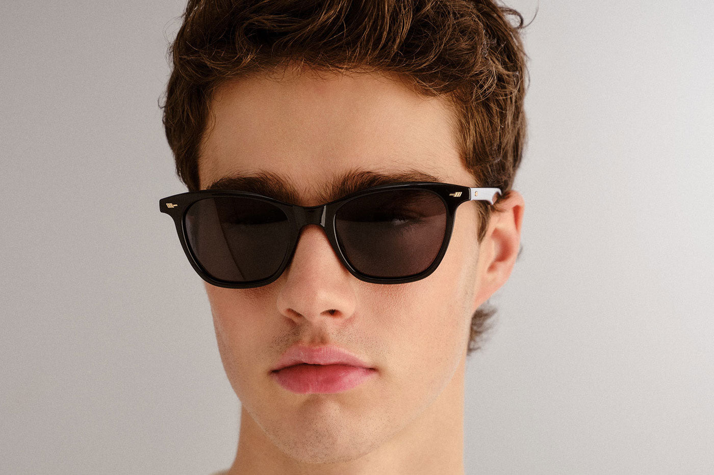 Le Specs Nonsensical Sunglasses - Black / Smoke Mono Polarised