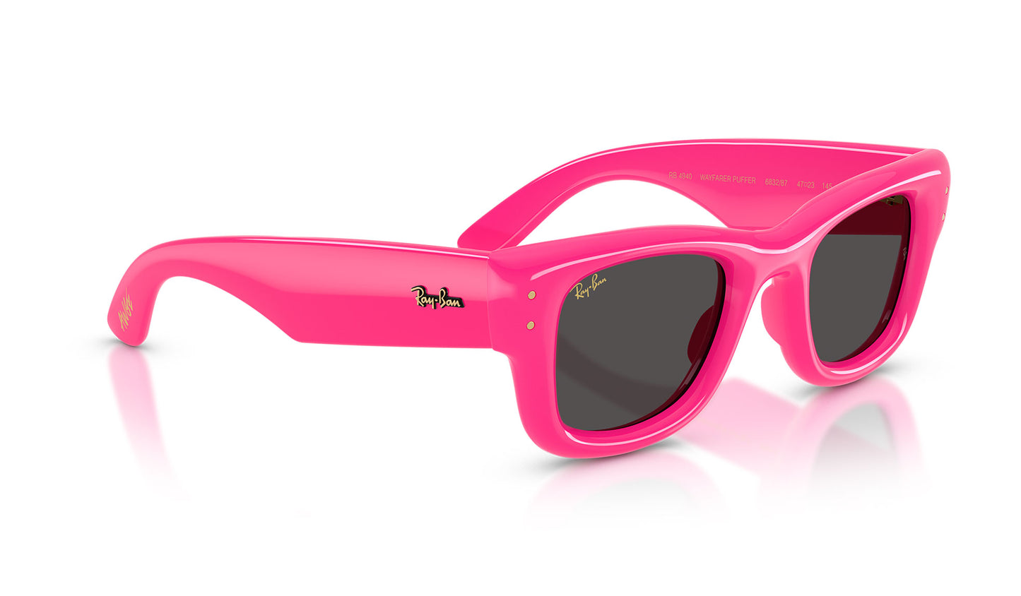 Ray-Ban RB4940 Wayfarer Puffer Sunglasses - Fucsia / Ultra Black