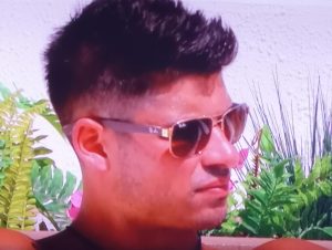 Eye On Trends Spotted On Love Island Ray Ban RB3445 Tortoise Black