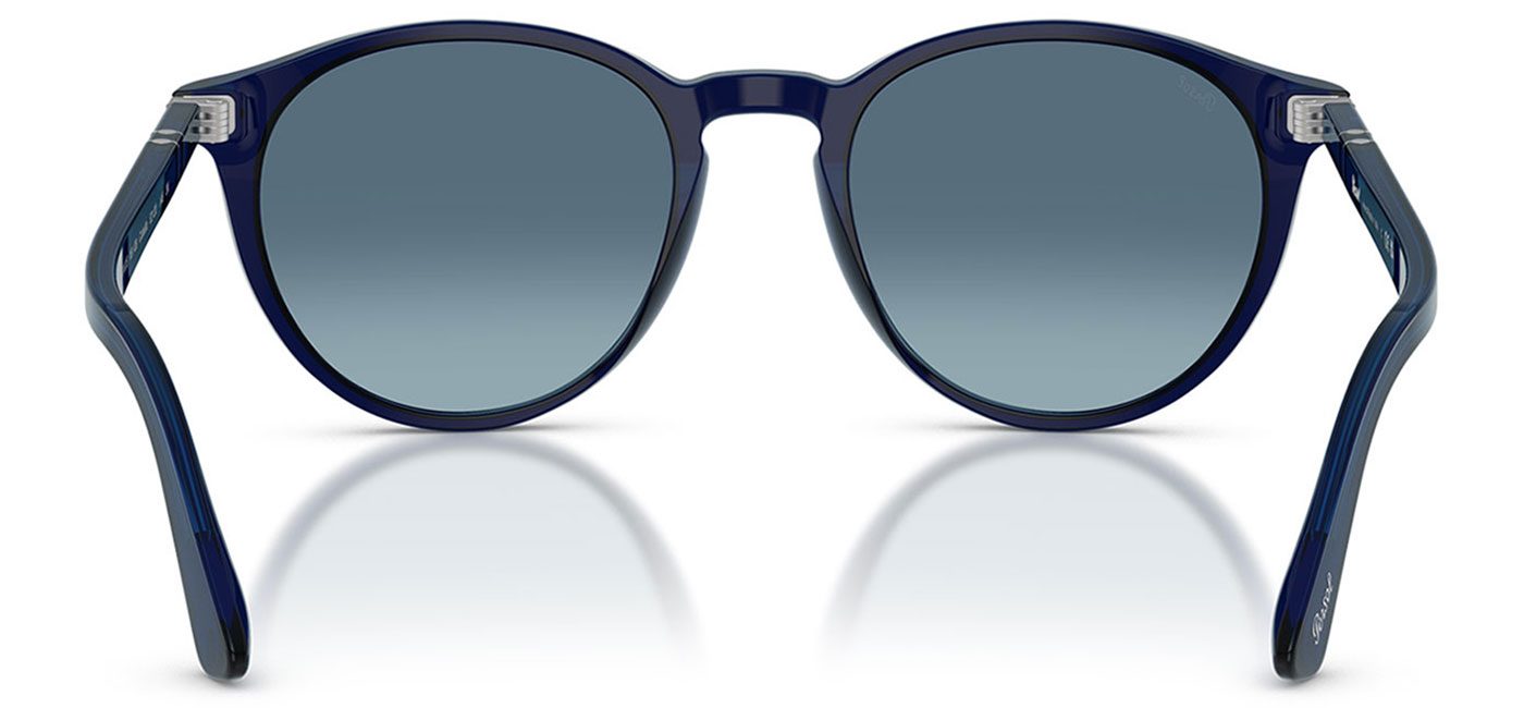 0PO3152S__181_Q8__P21__shad__bk