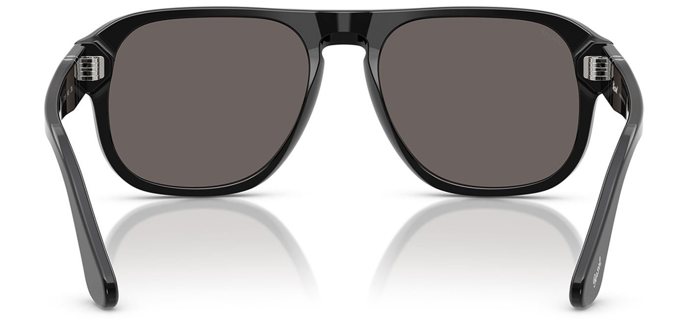 0PO3310S__B95_B1__P21__shad__bk