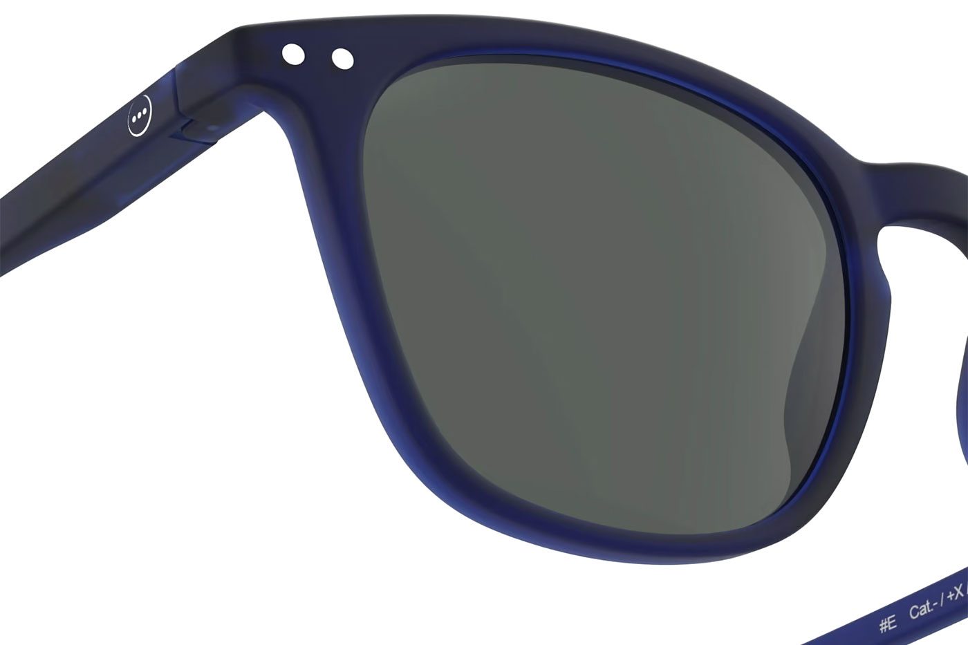 f8_sun0529301x00_3-izi_e_sun_midnight_blue_vue3