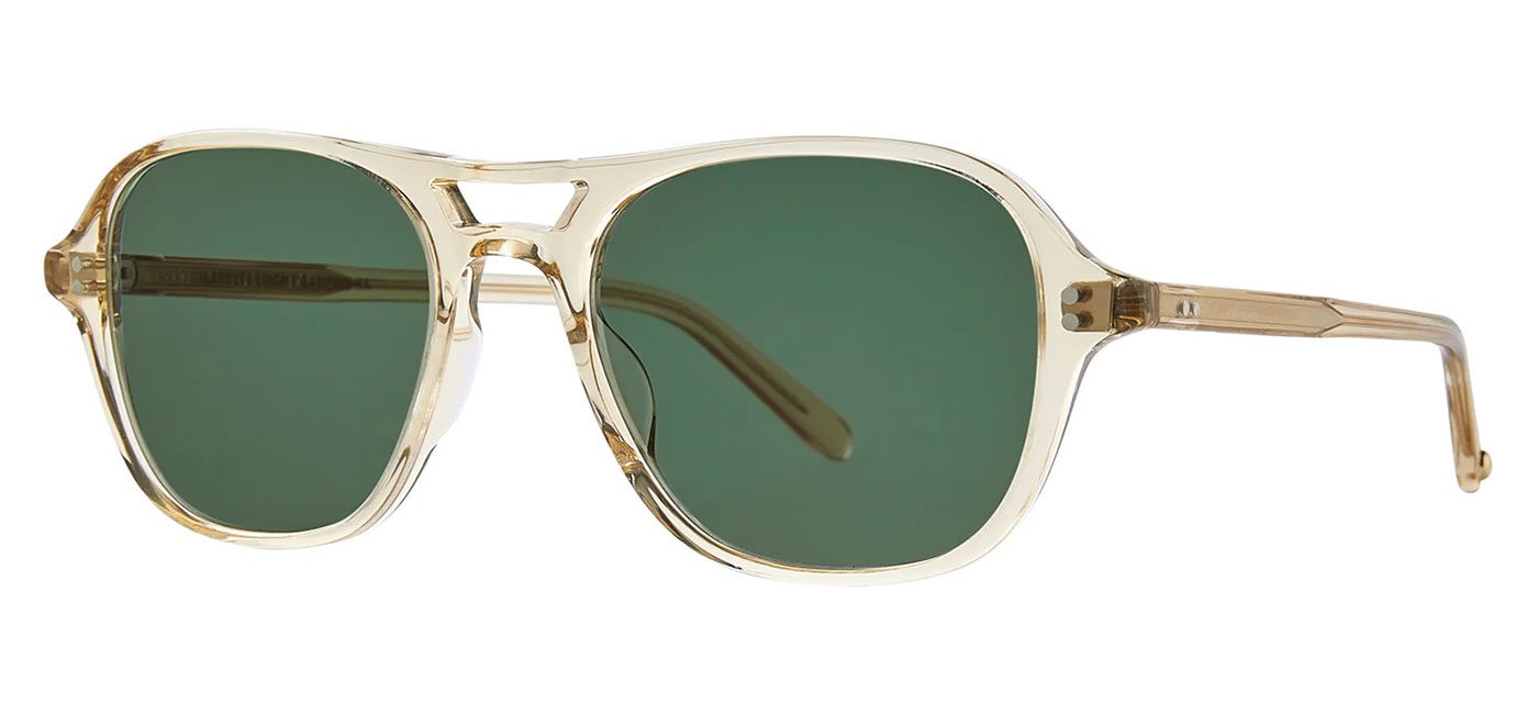 Sunglasses_Doc_2109_CH_SFEM_2_1800x